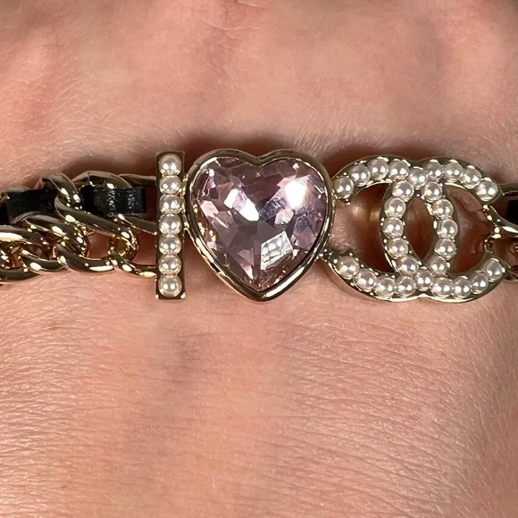 CHANEL I Love CC pearl logo Pink Heart leather woven chain Choker Necklace - Picture 15 of 15